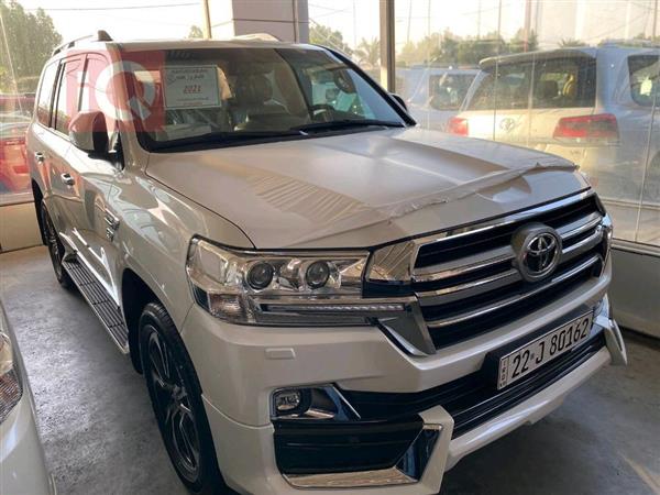 Toyota for sale in Iraq